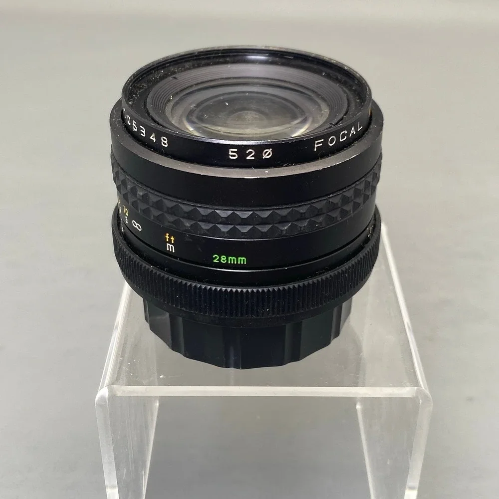 FOCAL 28mm F 2.8 WIDE ANGLE LENS MC AUTO SKYLIGHT 52 MM WITH LENS UNTESTED